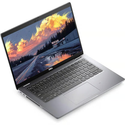 DELL Latitude 3590.